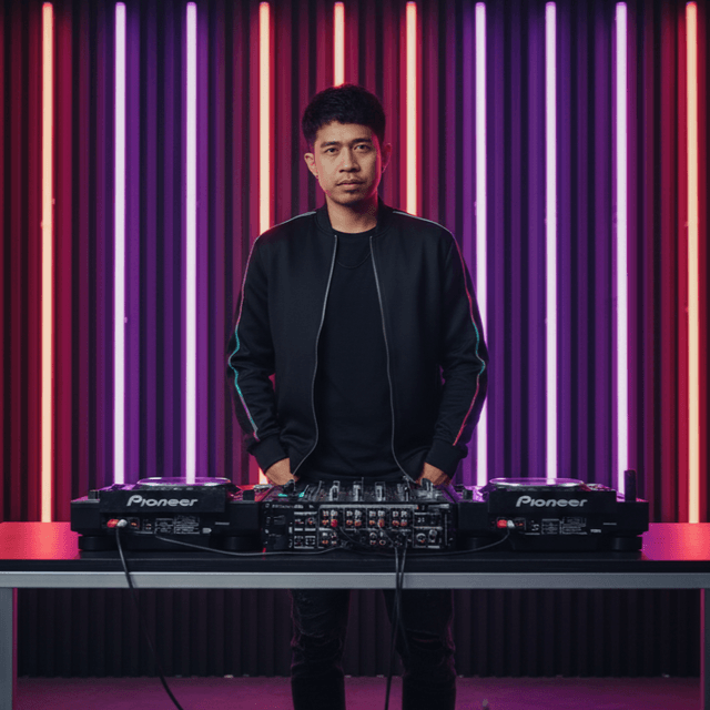 DJ Ezha